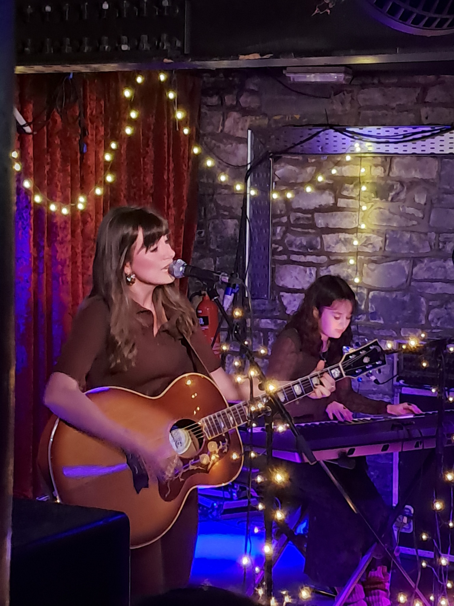 Elle Coves performing at The Academy