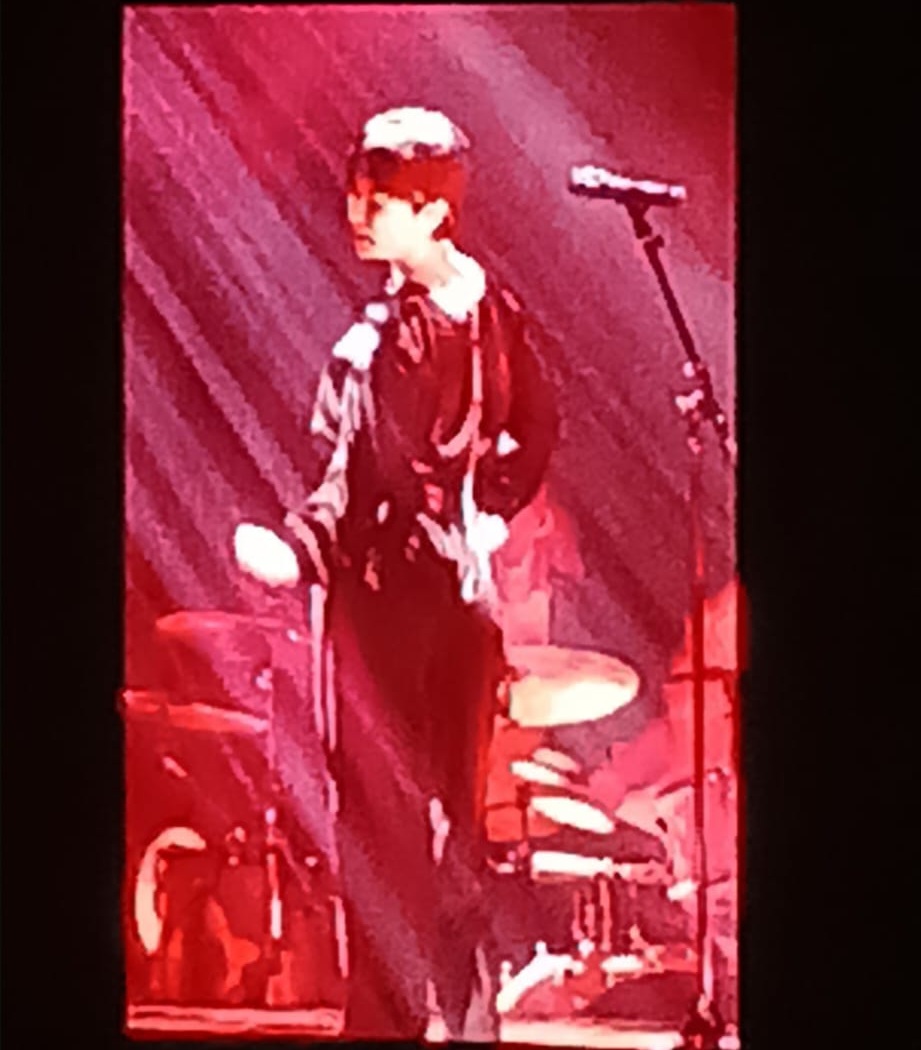 Mitski performing at the 3Arena